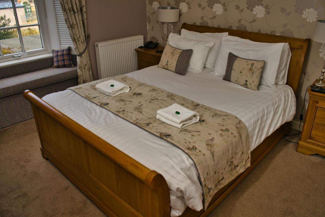 Glen Clova Hotel & Luxury Lodges Millton of Clova エクステリア 写真