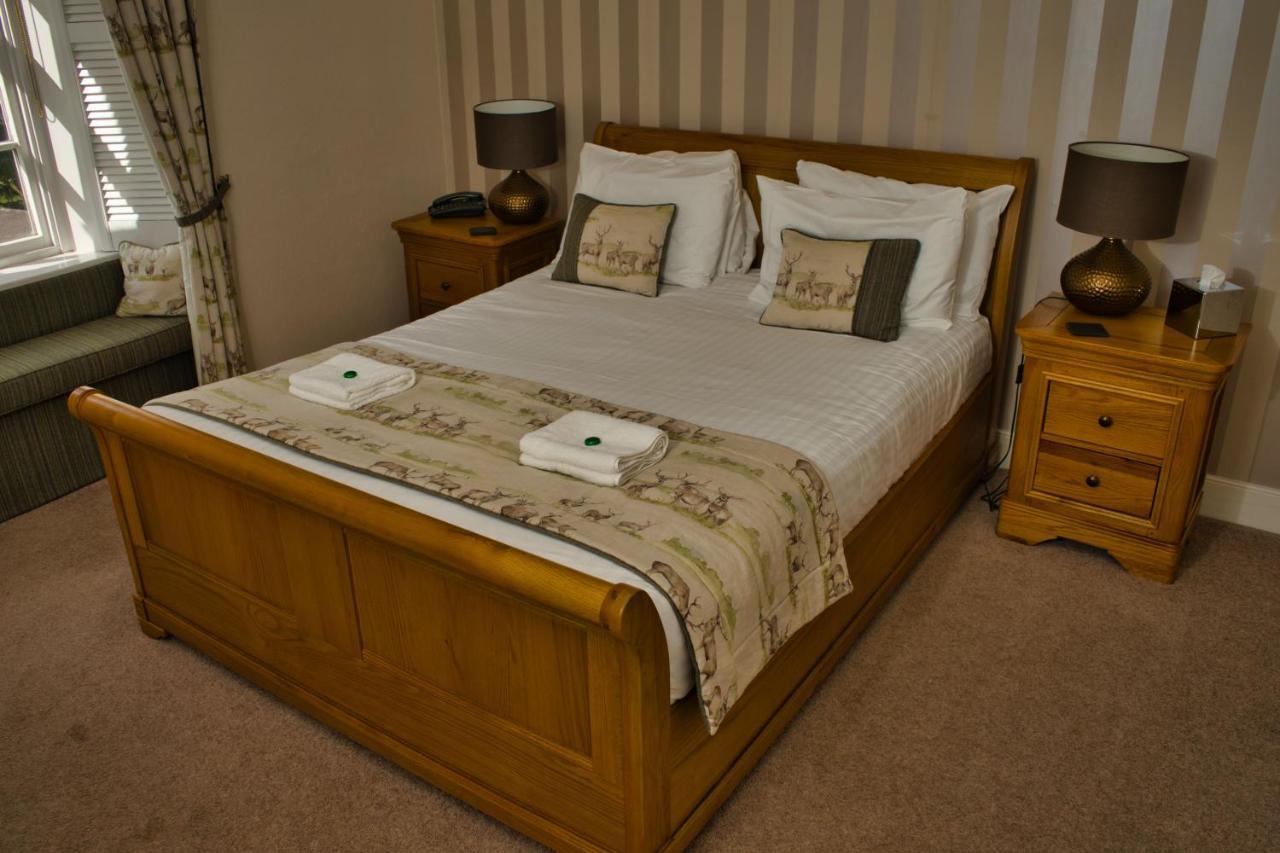 Glen Clova Hotel & Luxury Lodges Millton of Clova エクステリア 写真