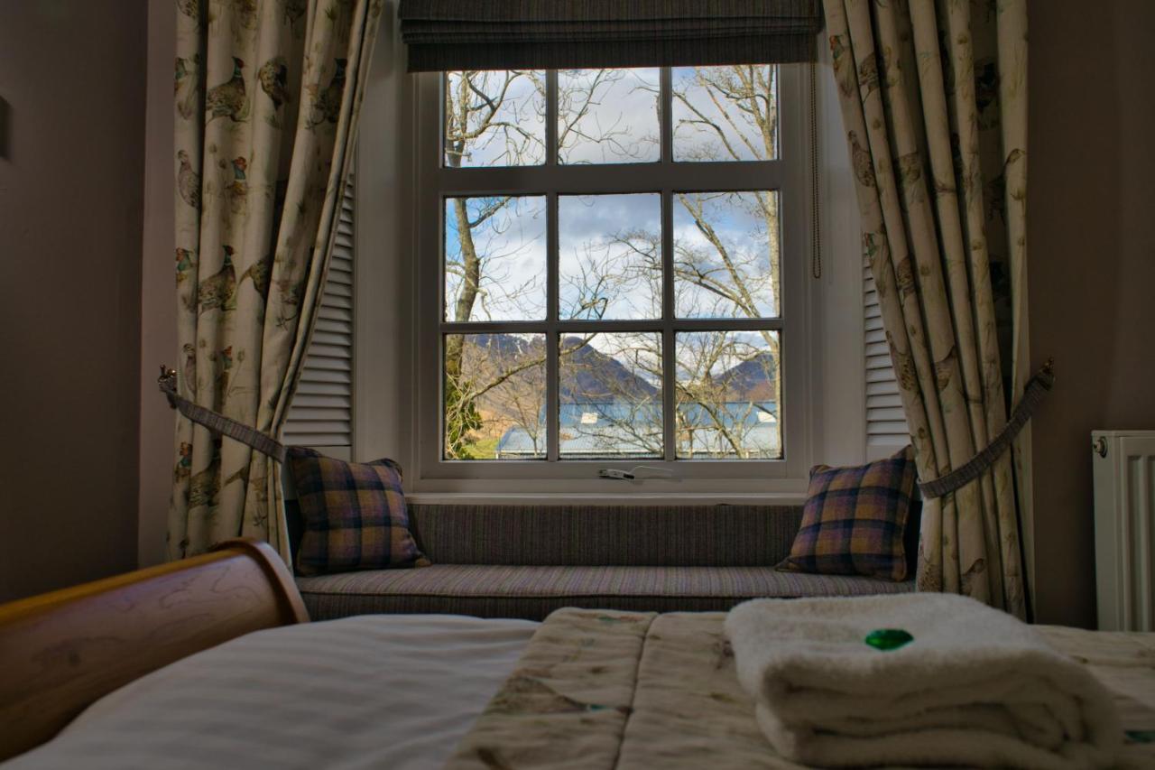Glen Clova Hotel & Luxury Lodges Millton of Clova エクステリア 写真